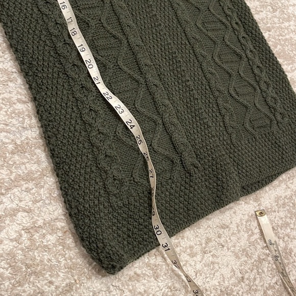 Inis Crafts Cardigan Sweater Green Wool Size Large - Picture 8 of 9